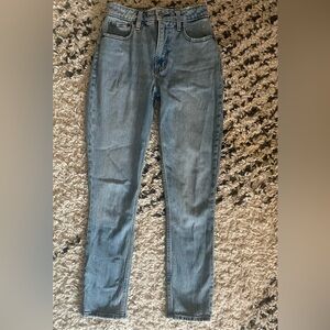 Abercrombie High Rise Skinny Jean Curve Love 24R